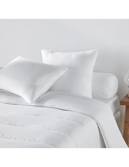 Almohada de Fibra 50X70 cm Peso de 900 Gr Tejido Microfibra Especial Hotel