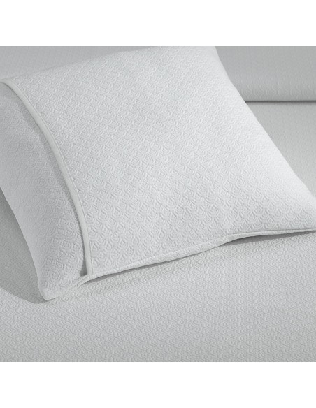Colcha Piqué Aitana Blanca Calidad Hotel Tejido Polialgodón