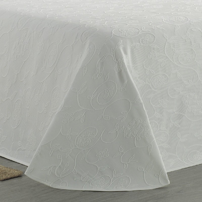 Colcha Piqué Flores Relieve Modelo Floritura Blanca
