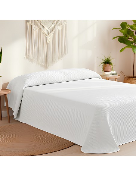 Colcha Piqué Hotel de Rayas Blanca en Relieve