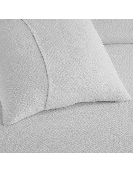 Colcha Piqué Jacquard Hotel Diseño Geométrico Beta
